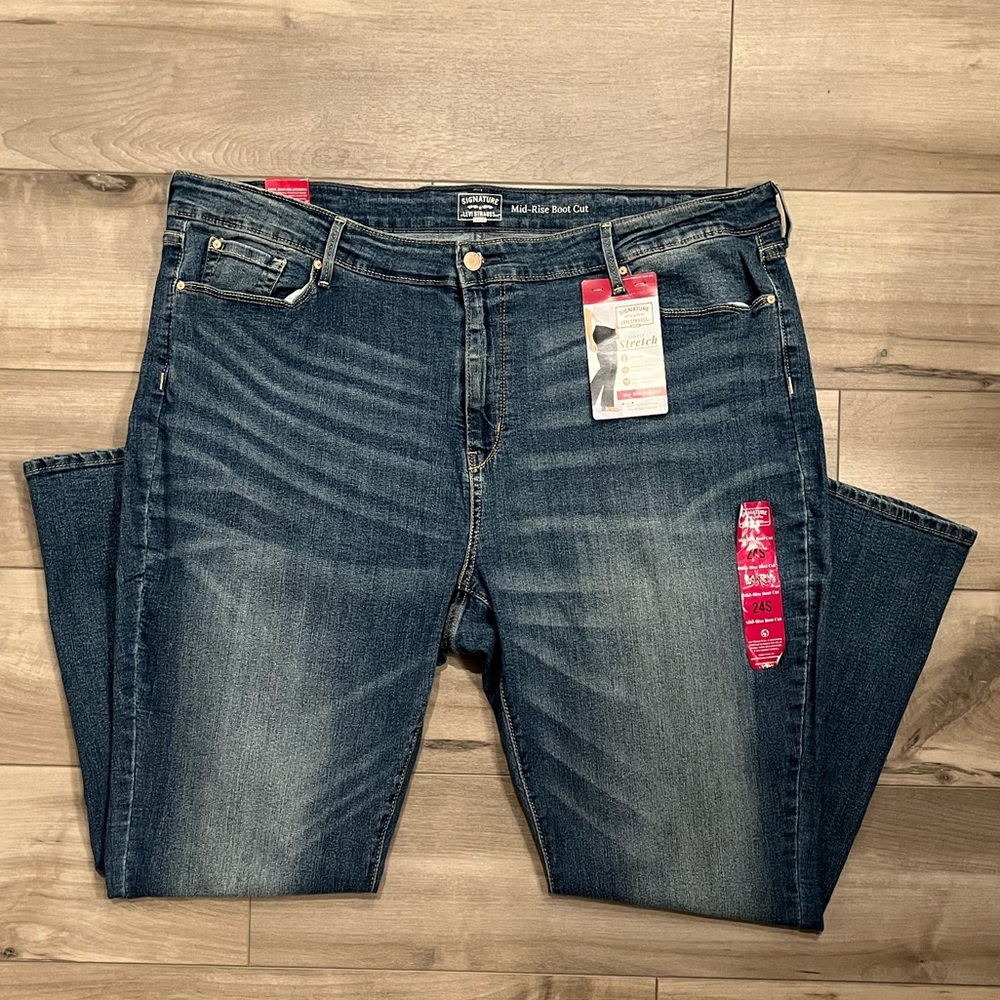 Levi Strauss Midrise Bootcut Simply Stretch Jeans size 24S